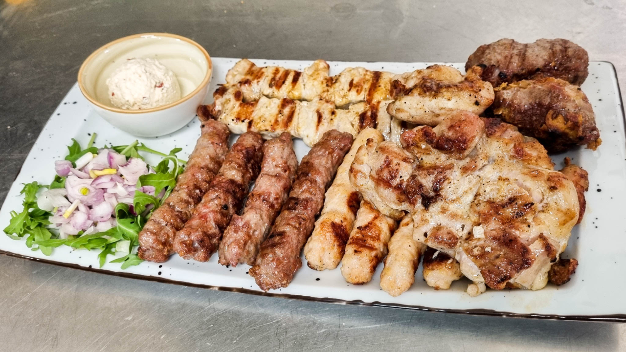 U restoranu Eden isprobajte leskovački roštilj i napuljsku pizzu! 