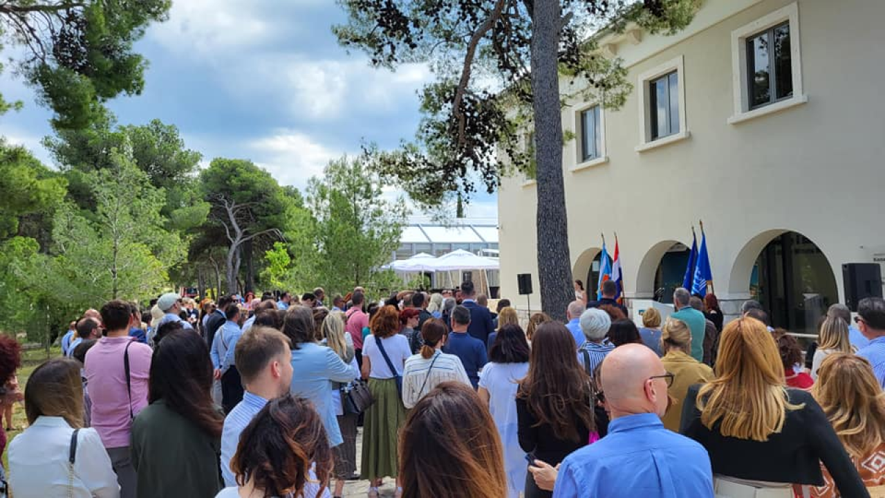 Svečano otvoren Posjetiteljski centar u kanalu sv. Ante: 'Šibenik je tvornica EU projekata!'