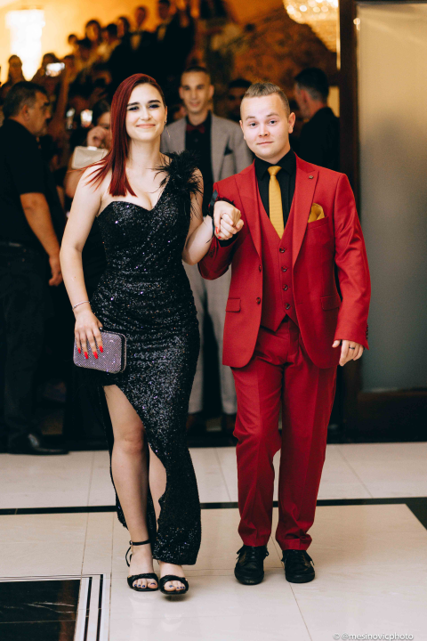 Zavirite na maturalni ples Srednje strukovne škole (1)