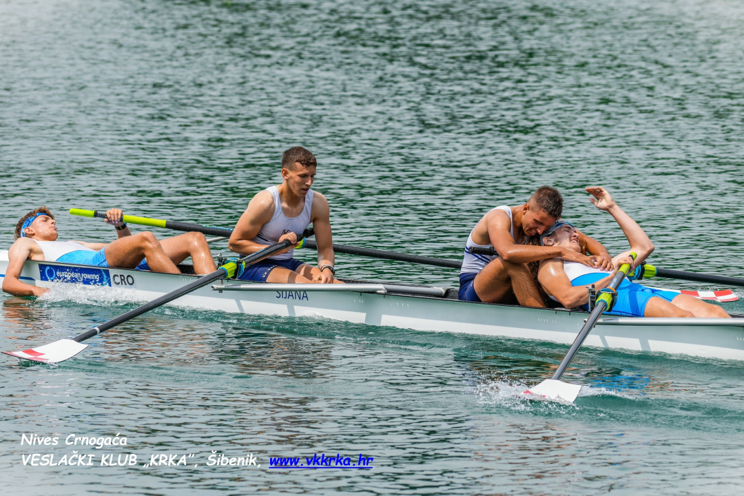 Veslači i veslačice VK 'Krka' sudjelovali na tradicionalnoj 25. međunarodnoj JUMBO regati  