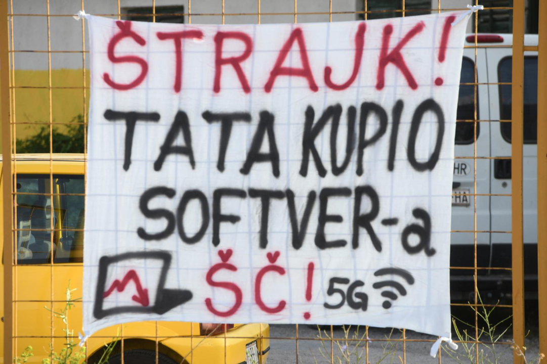 Počeo štrajk radnika Cesta Šibenik: ‘Tata kupio softvera, ŠČ!’