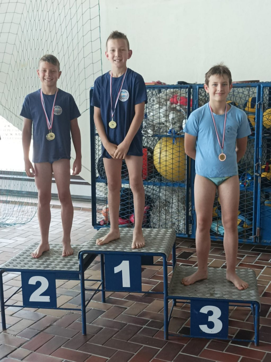 'Žetva' medalja za plivačice i plivače šibenskog 'Mora' na Regionalnim prvenstvima u Splitu