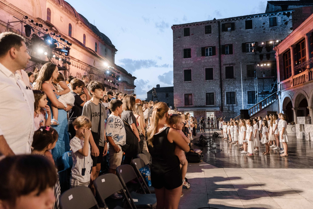 Ribar Palunko, a i žena mu, otvorit će u subotu 63. MDF: Generalna proba prošla u najboljem redu