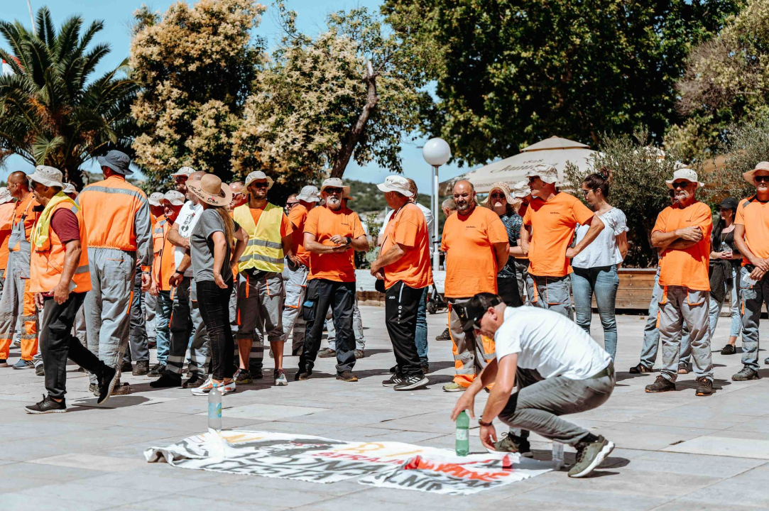 Radnici Cesta Šibenik i danas pred zgradom Županije: 'Neka župan dokaže da smo neučinkoviti!'