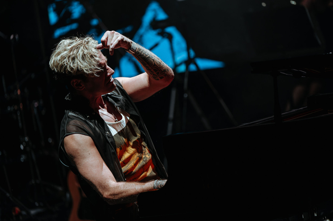 Maksim Mrvica impresivnim koncertom na tvrđavi sv. Mihovila potvrdio svoj zvjezdani status 