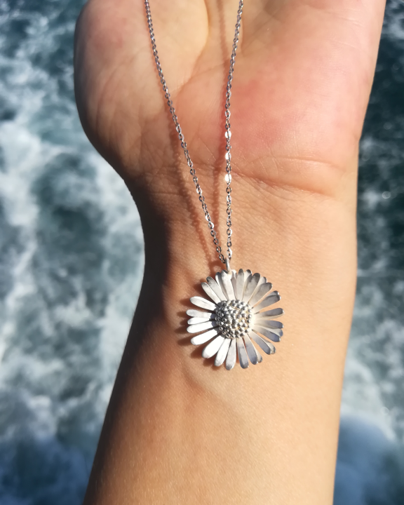 Psihologinja Katarina Zagreb je zamijenila Zlarinom: 'Ljudi me često pitaju živim li tu i zimi'