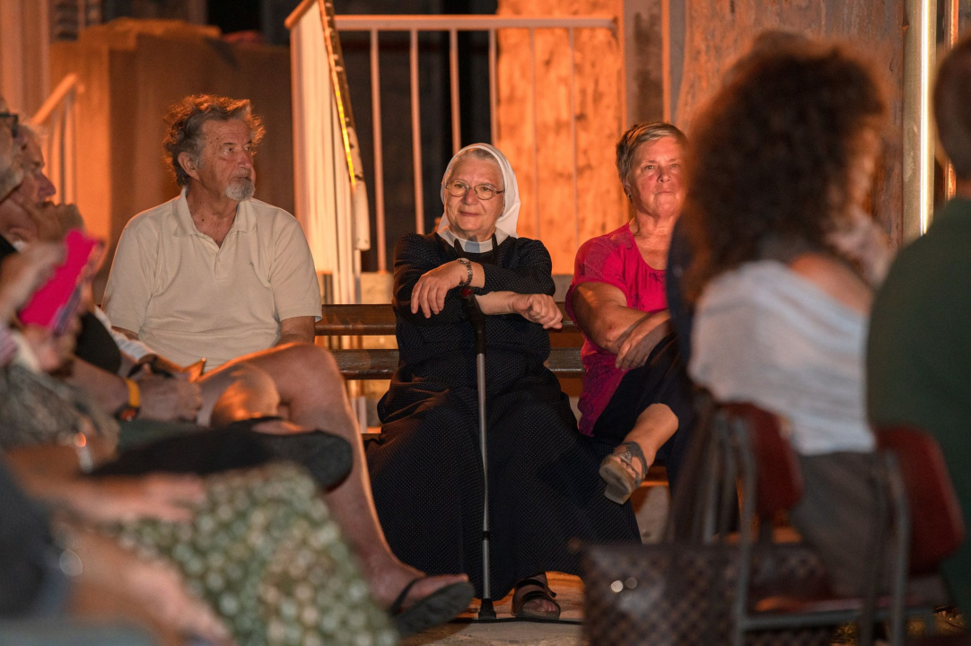 Zlarinjani se tradicionalno prisjetili svog pjesnika i književnika Mladena Bjažića