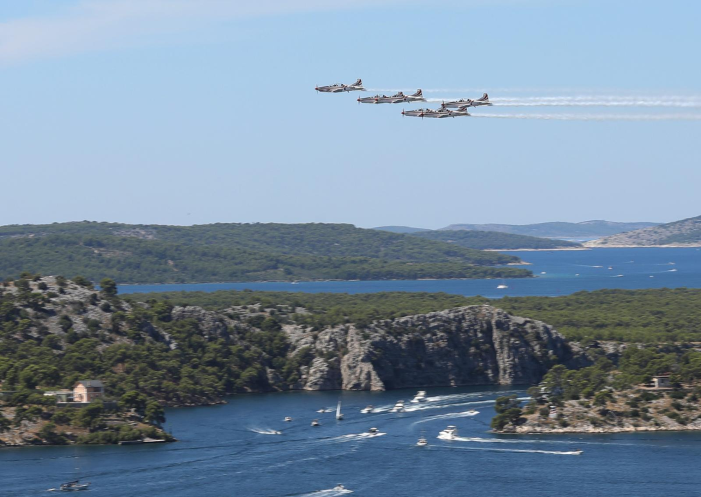 Krila Oluje preletjela poviše Šibenika: Obilježavaju 18 godina postojanja