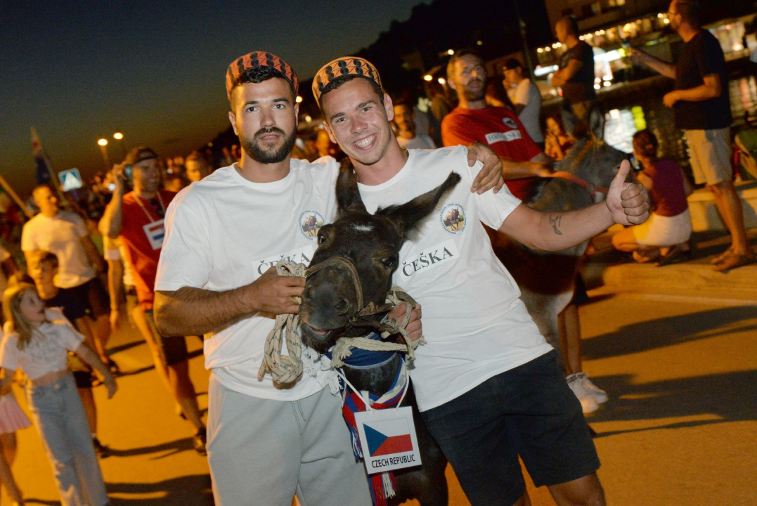 Održana Međunarodna trka tovarov u Tisnome