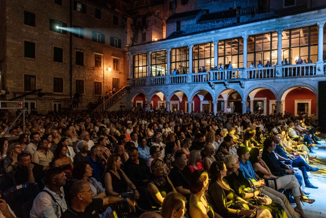 Sinoć je završena 'Šarac era' Šansone, počela je 'Miše era': Promjene i modernizacija su nužne