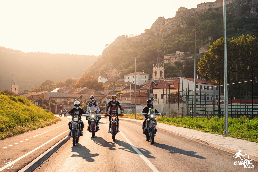 U Kninu počela utrka 'Hrvatski Dakar'