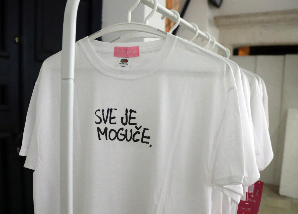 Otvorena izložba Duje Kodžomana, nastala je fotografiranjem gramatičkih i pravopisnih pogreški