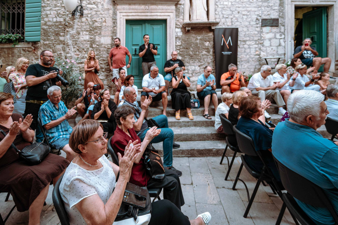 'Kadena' je Sinišin dar Šibeniku: 'Nije lako pisati o ljudima, ali mislim da smo uspjeli'