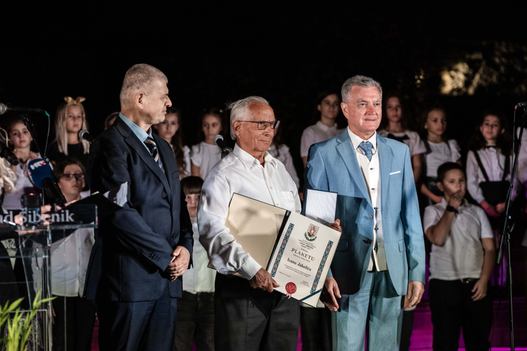Dušanu Šarcu nagrada Grada Šibenika za životno djelo: 'Nije ovo iz lokalpatriotizma, živimo u najljepšem gradu na svijetu'