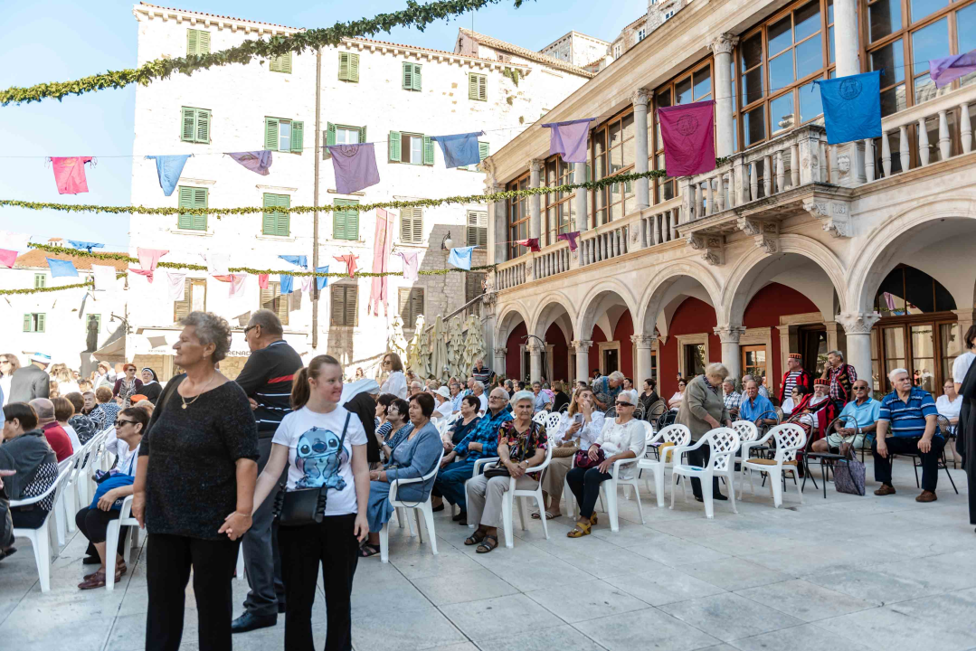 Misom i procesijom obilježen Dan grada i blagdan sv. Mihovila