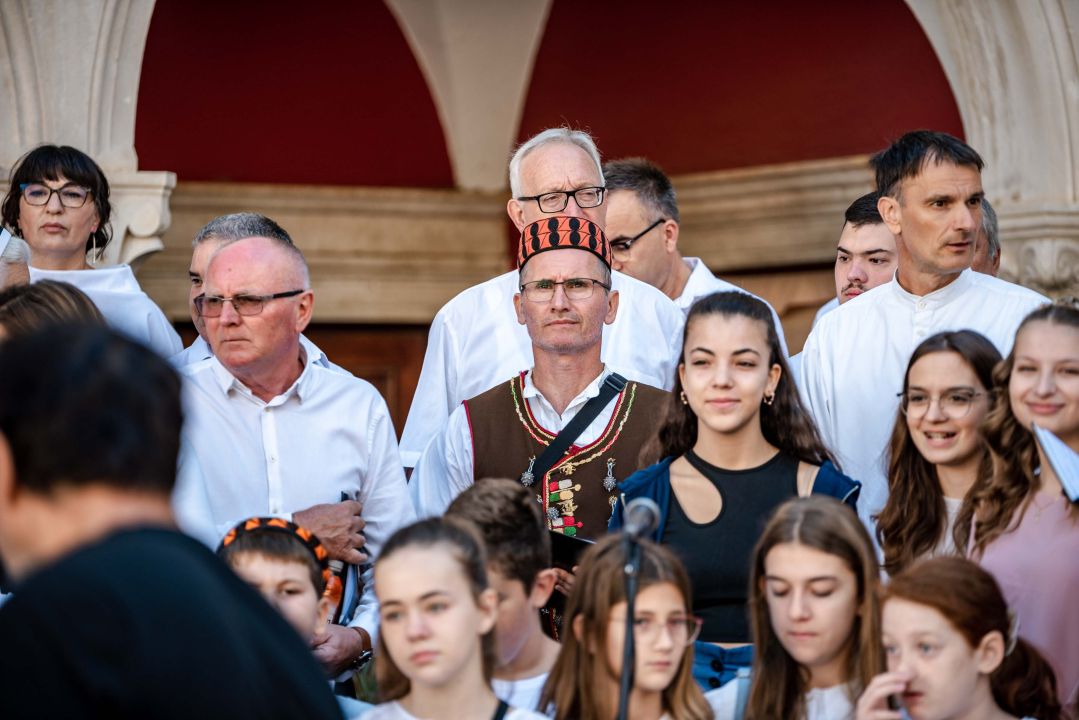 Misom i procesijom obilježen Dan grada i blagdan sv. Mihovila