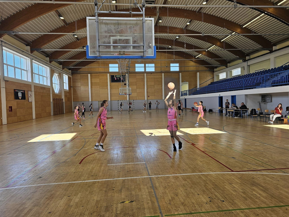 Mlade košarkašice Vodica s dva poraza otvorile natjecanje u WABA ligi 