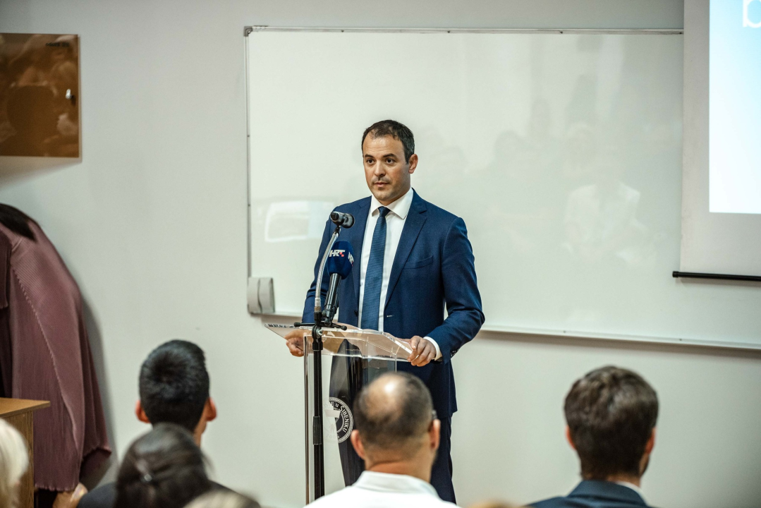 Na VUŠ-u počela akademska godina, studente pozdravio dekan: 'Znanje je moć za one koji ga znaju iskoristiti'