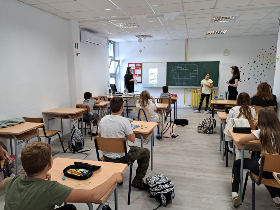 Dica sade više za stupanj niže: Murterska djeca uče o važnosti zelenila