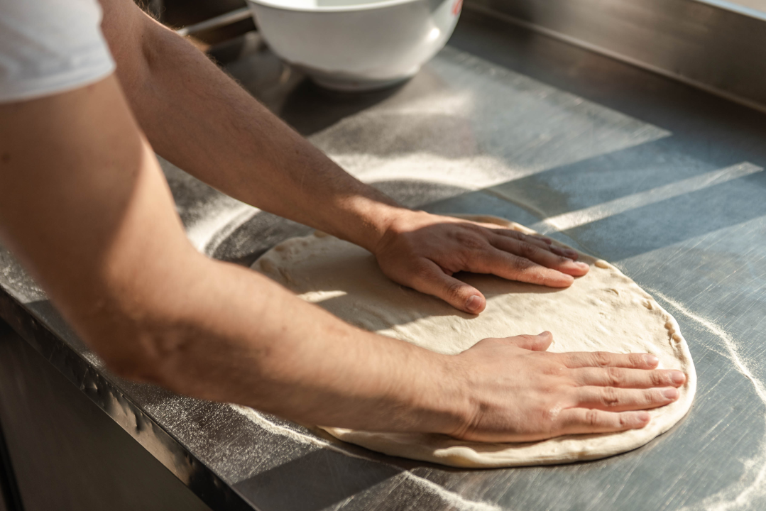 Naručite slasne pizze i sendviče Food Studija po najpovoljnijim cijenama! 