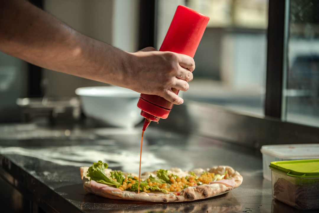 Naručite slasne pizze i sendviče Food Studija po najpovoljnijim cijenama! 