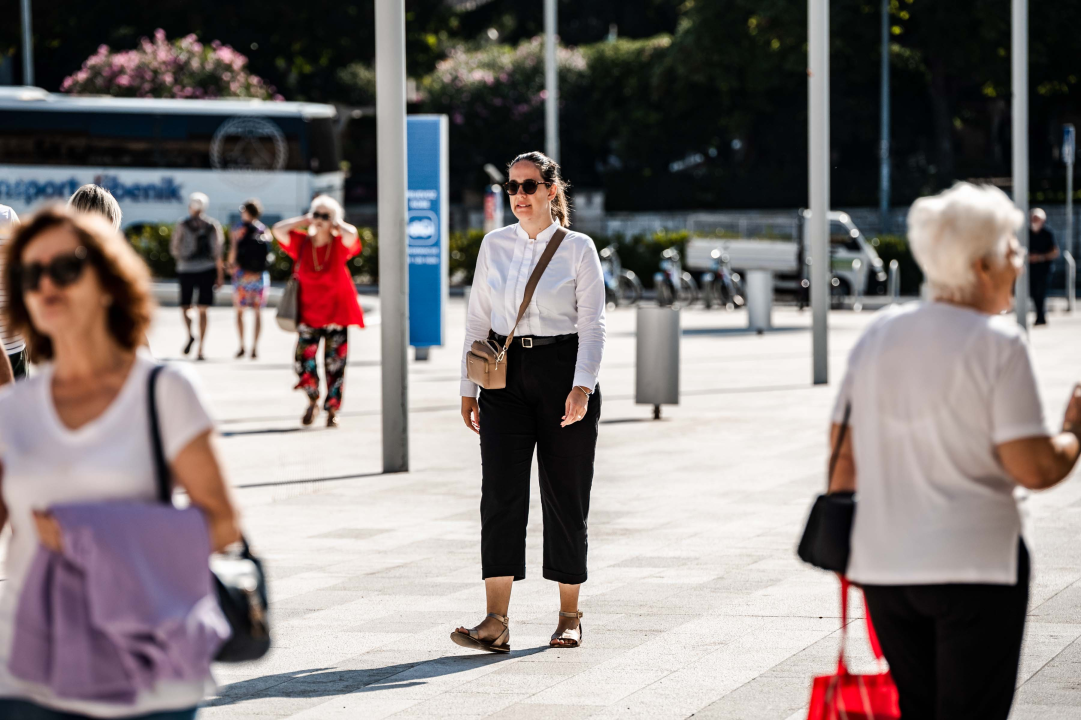 Dame iz đira pokazale kako biti trendi u opuštenom izdanju!