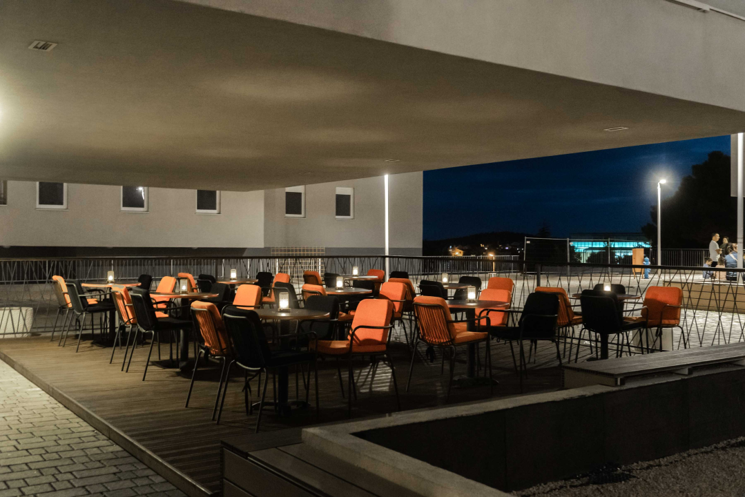 Omiljeni Mystic Bar otvara sezonu dobre zabave!