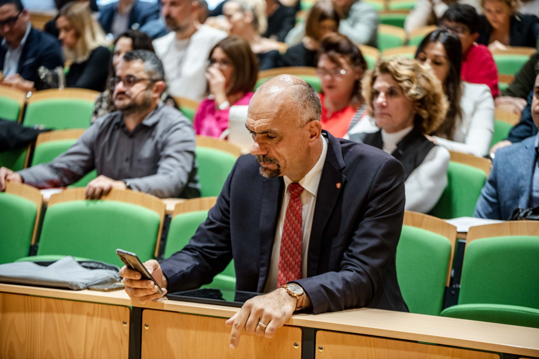 Na Županijskoj skupštini izglasan rebalans proračuna, a jedna od uloga 'Tijata' mogla bi biti i ploveća knjižnica