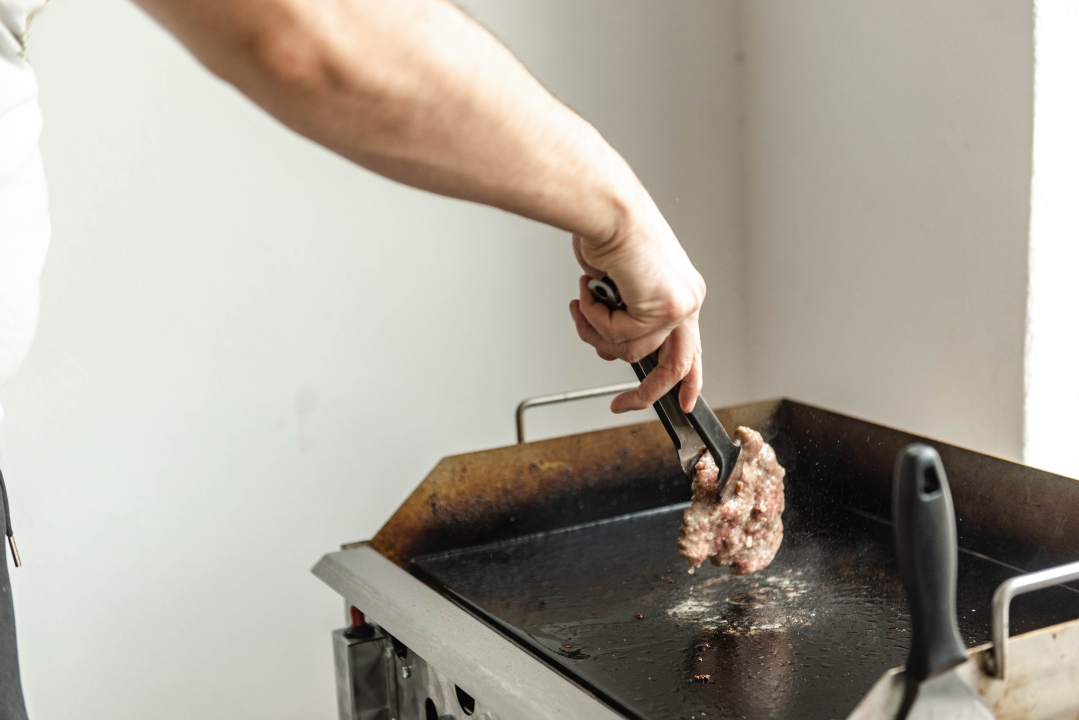 Isprobajte slasna jela s roštilja odličnog Food Studija! 