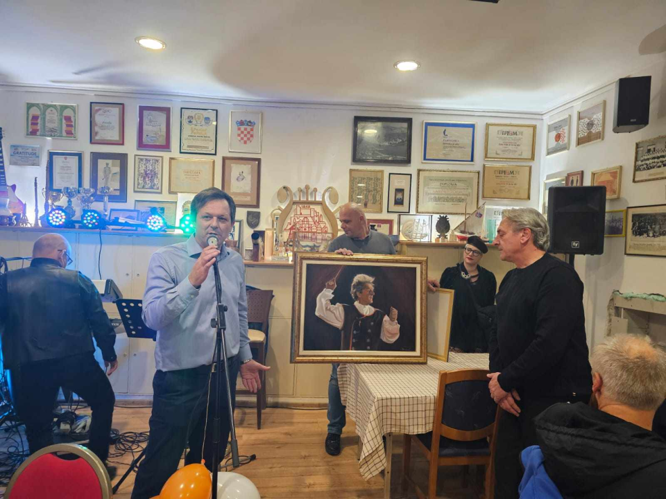 Denis i Neven pola stoljeća dio su Šibenske narodne glazbe: 'Jednom glazbar, uvijek glazbar'