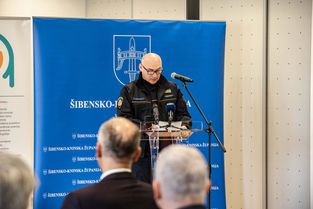 Šibensko-kninska županija oslobođena od mina, župan Jelić: 'S ovim činom smo upravo završili rat' 