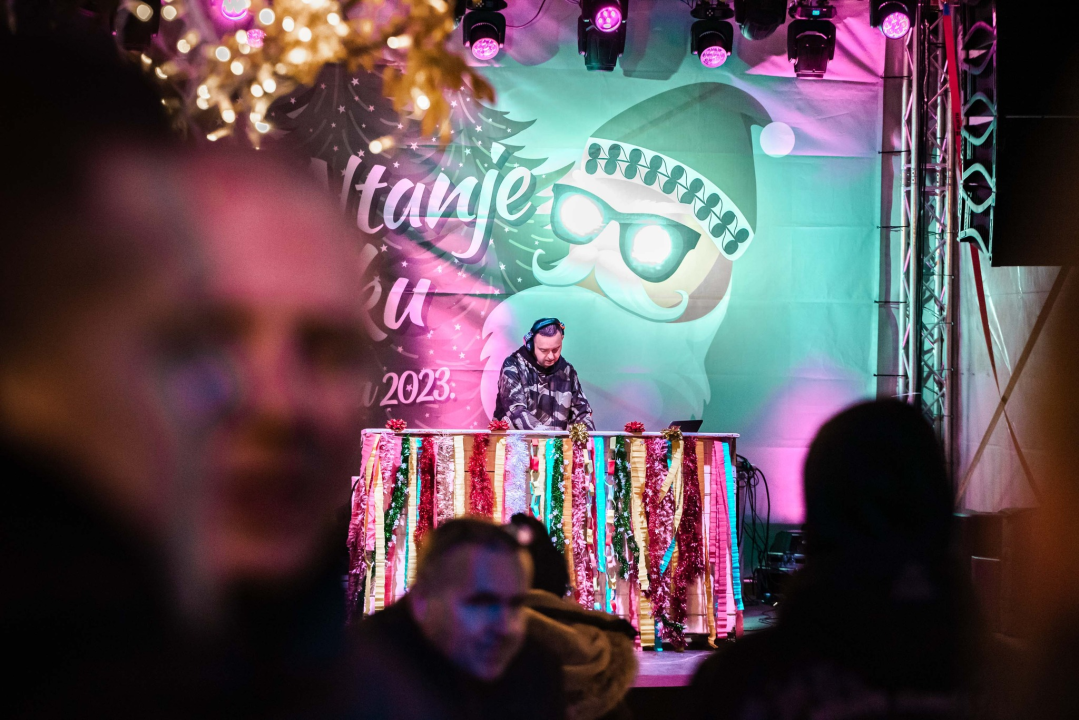 DJ Zorro u četvrtak je preuzeo pozornicu na Adventuri