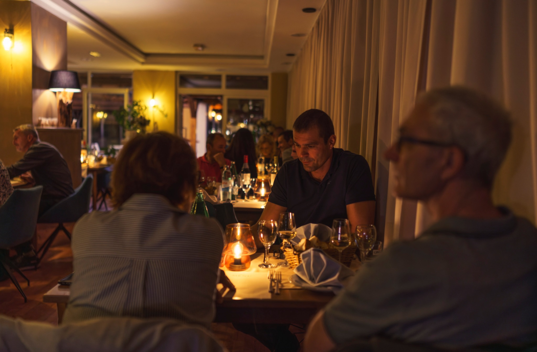 Ugodan ambijent i vrhunska spiza čekaju vas u Restoranu i pizzeriji Villa Roza!