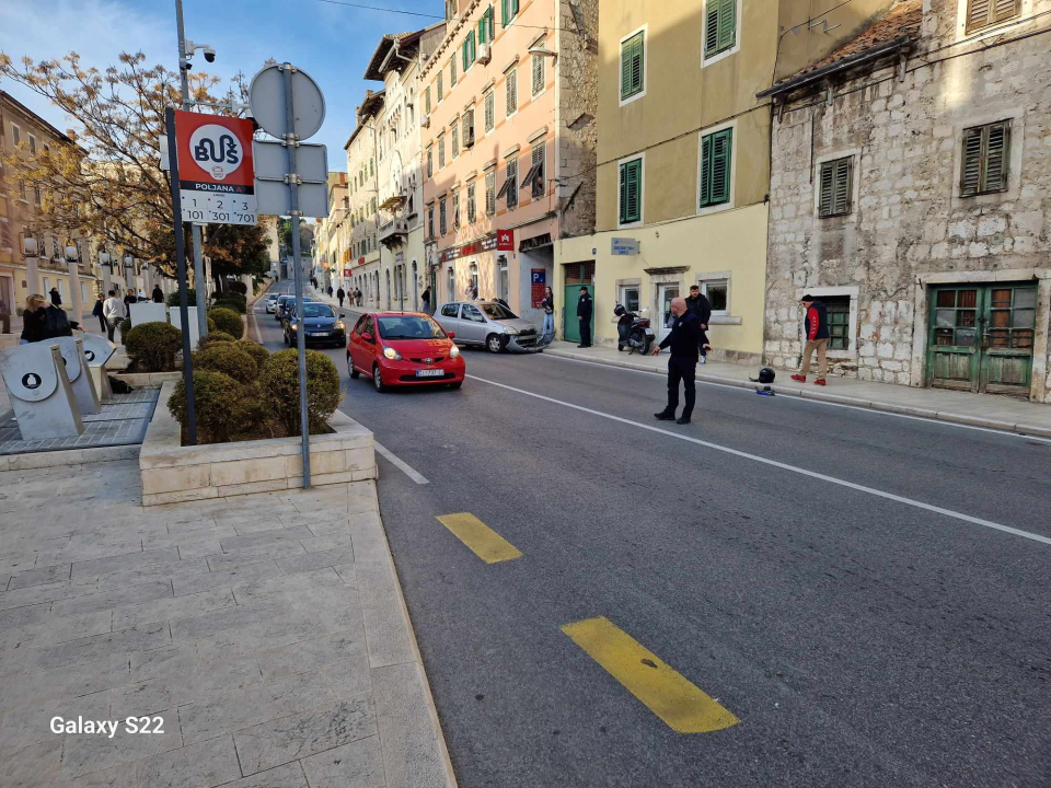 Sudar auta i motora kod Šarine pekare