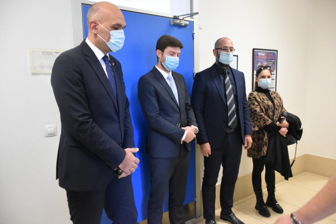 Andrej je prva beba rođena u Šibeniku ove godine, njega i mamu Šinkicu posjetili političari