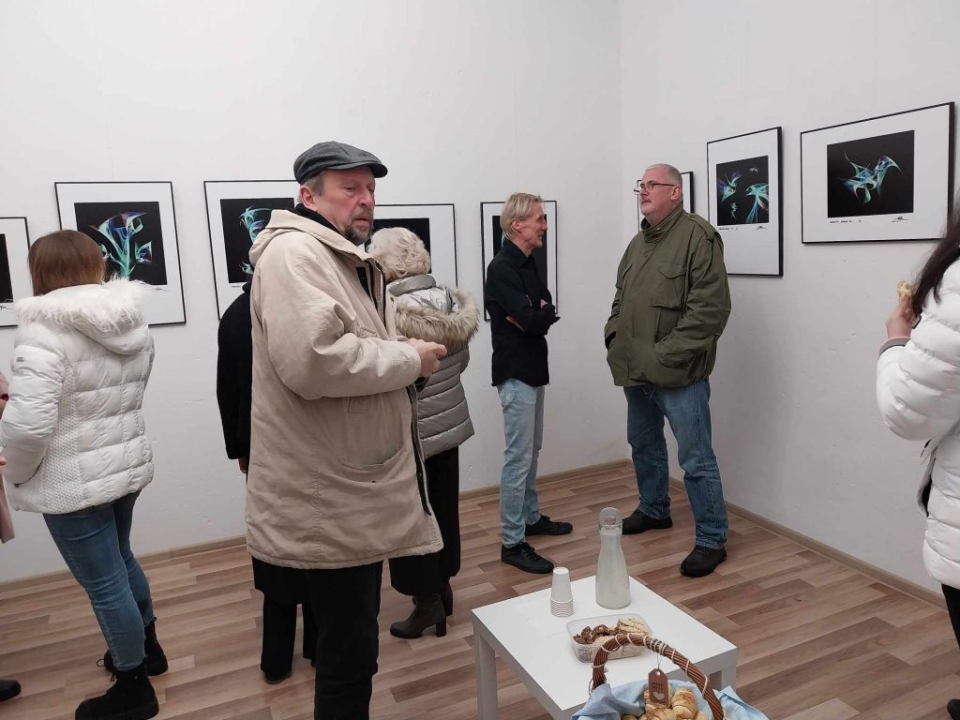 Originalnom izložbom Hoyka predstavio svoje kvantne životinje u Kninu