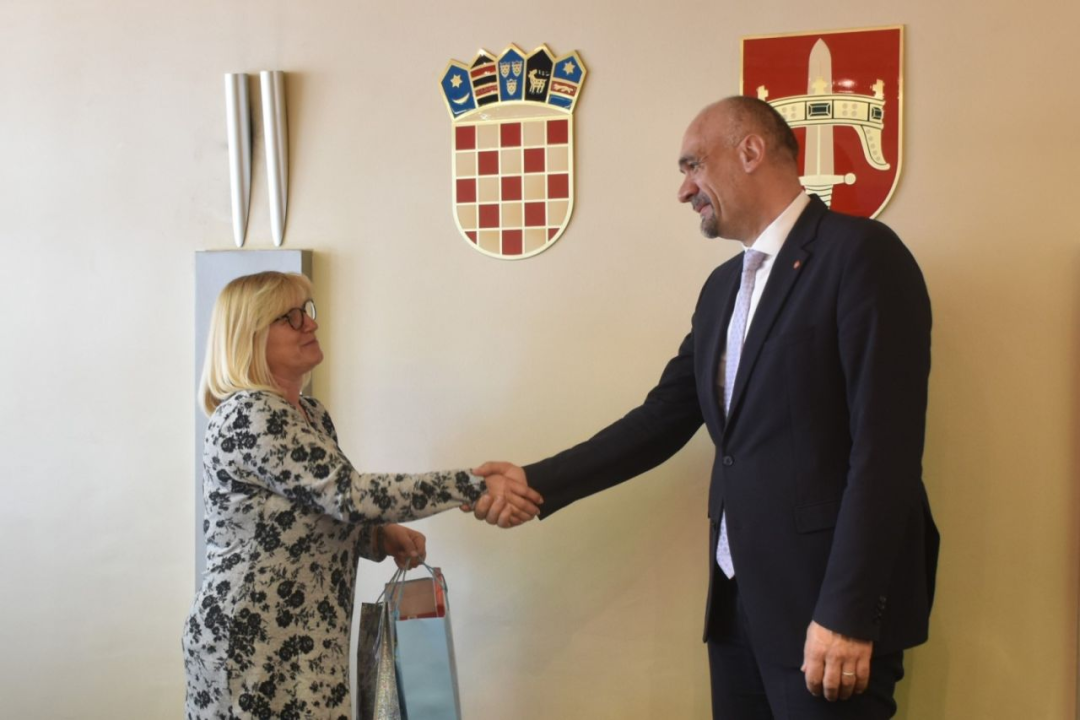 Trećaši i četvrtaši iz Čiste Velike iz prve ruke učili o tipičnom radnom danu župana