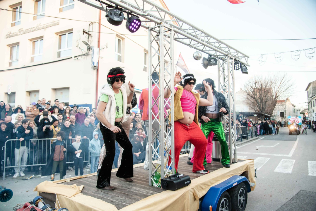  FOTOGALERIJA (2) Aleksandra Prijović nastupila na Murteru, tamo zabrana nije bilo