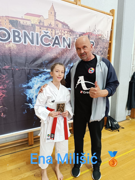 Berba medalja karataša iz Miminca na Grobničan kupu