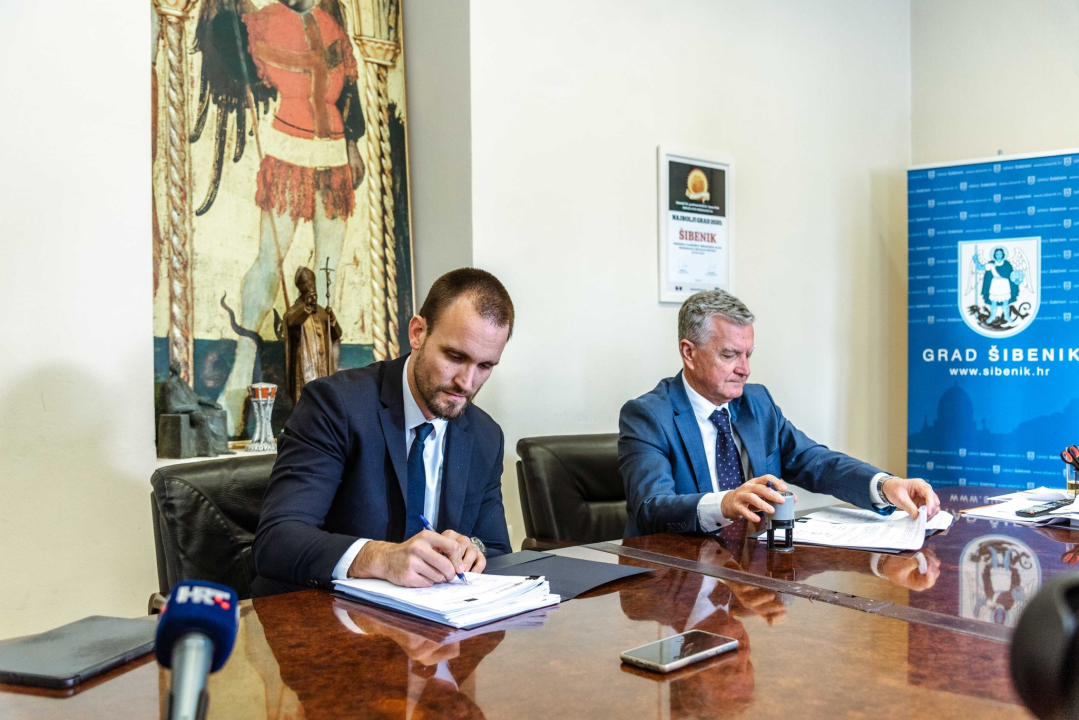 Ministar Erlić donio u Šibenik sporazum i ugovor: Stiže 22 milijuna eura za realizaciju projekata