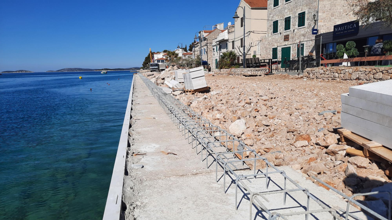 Županijskoj Lučkoj upravi dodijeljeno milijun eura za Rogoznicu, Tribunj, Bilice i Krapanj