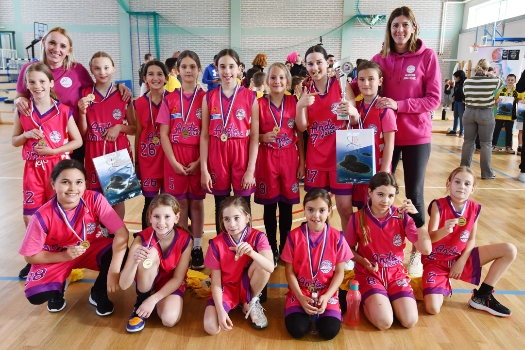 Mlade košarkašice KA Anđa Jelavić prvakinje Dalmacije do 11 godina, dvije igračice u petorci turnira!