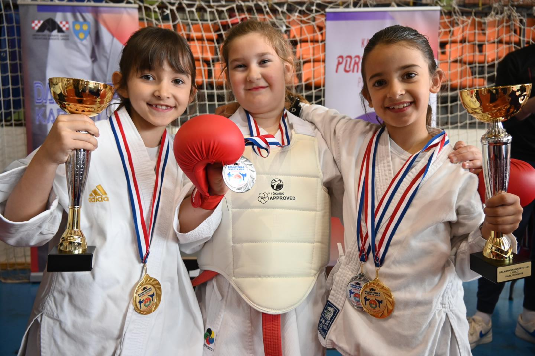 Borci KK 'Okit' Vodice iz Ploča se vratili sa 17 zlata, 9 srebra i 4 bronce 