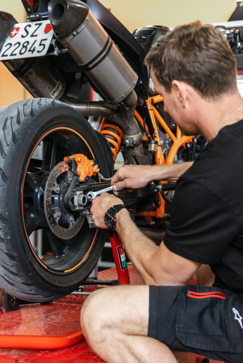 Najveći izbor motocikala i ATV vozila očekuje vas u prodajno-servisnom centru ATH Moto Šibenik! 