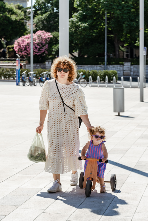 Ležerne kombinacije dama iz Đira koje obožavamo!