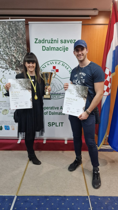 Obitelj Podrug prvo ulje napravila je 1886. godine, a danas osvajaju zlatne medalje od Vodica do New Yorka