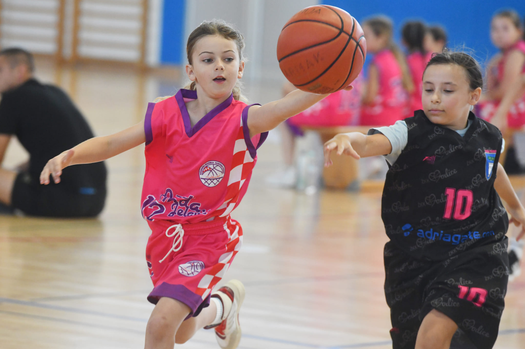 Turnir Akademije Anđa Jelavić: Nagrade uručile hrvatske reprezentativke 