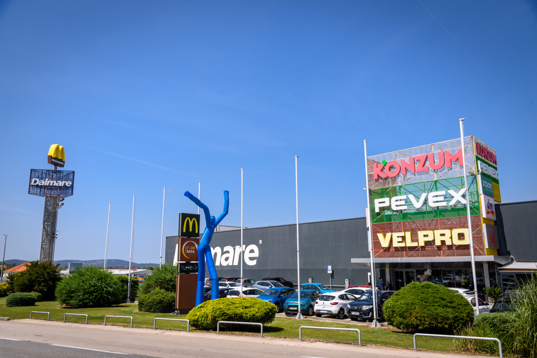 Sjajni popusti u Dalmare shopping centru
