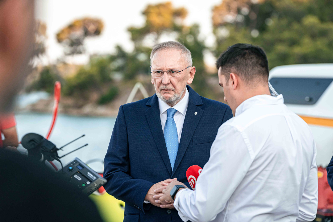 Na Martinskoj se okupili policajci, a Božinović poručio: 'Jedna smo od najsigurnijih zemalja na svijetu'