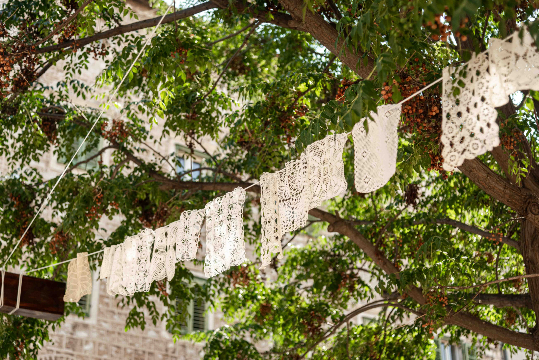 Od danas na Starom pazaru vam ženski ručni rad pruža hlad: 'Neka ovo postane mjesto druženja'